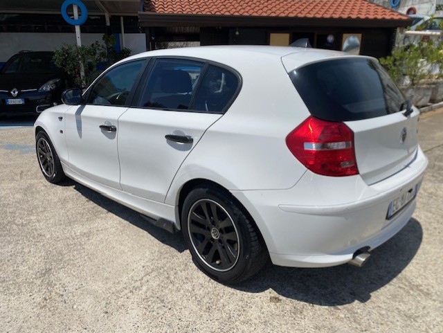 BMW 118 D
