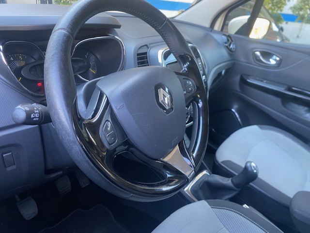 RENAULT CAPTUR