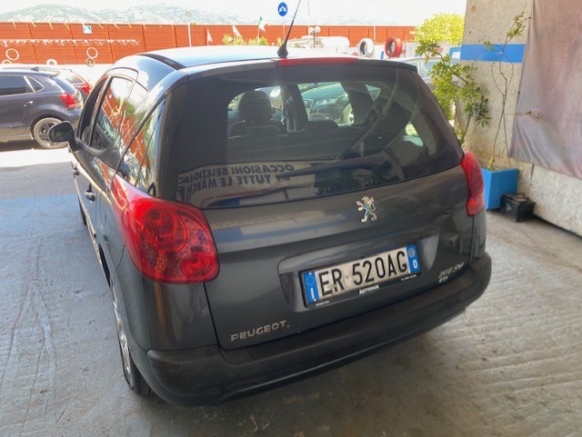 PEUGEOT 207