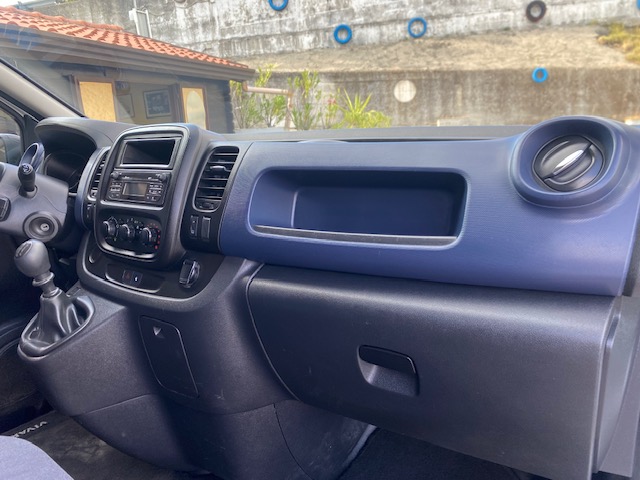 OPEL VIVARO