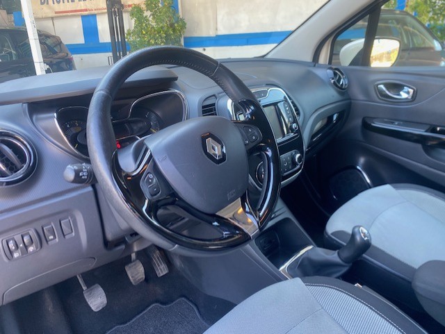 RENAULT CAPTUR