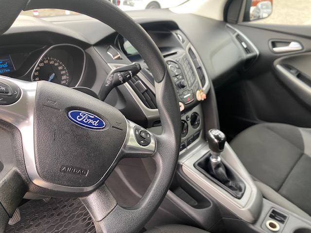 FORD FOCUS