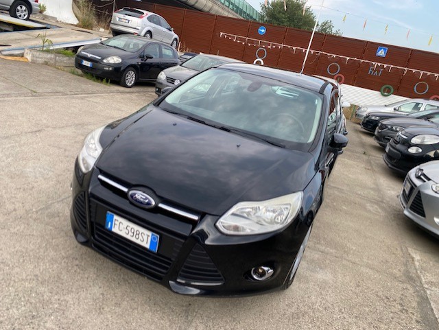 FORD FOCUS
