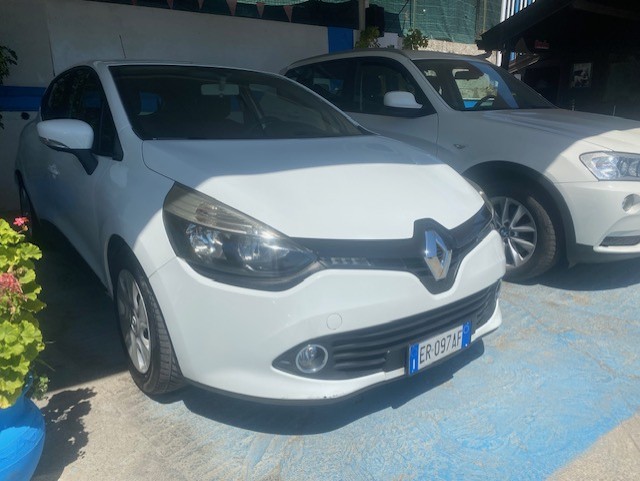 RENAUL CLIO