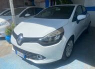 RENAUL CLIO