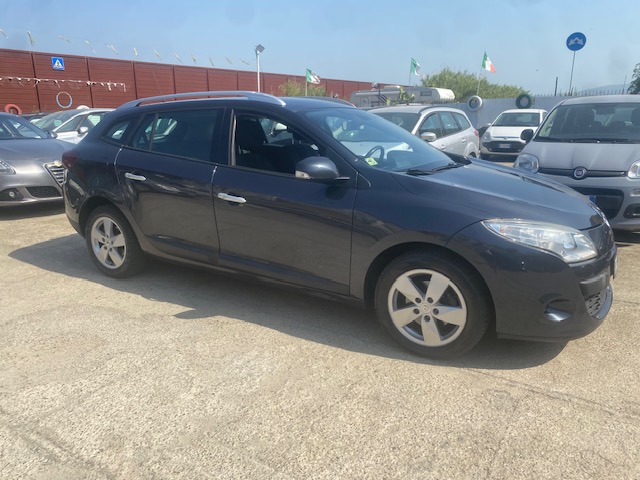 RENAULT MEGANE