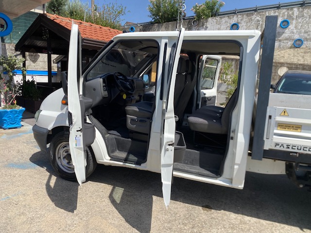 FORD TRANSIT B/ CABINA
