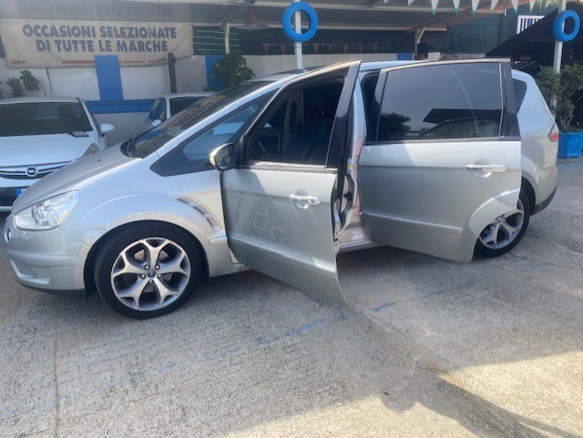 FORD S MAX