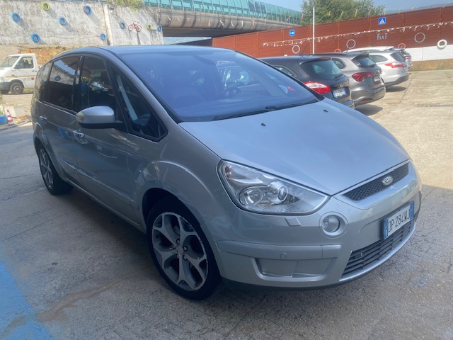FORD S MAX