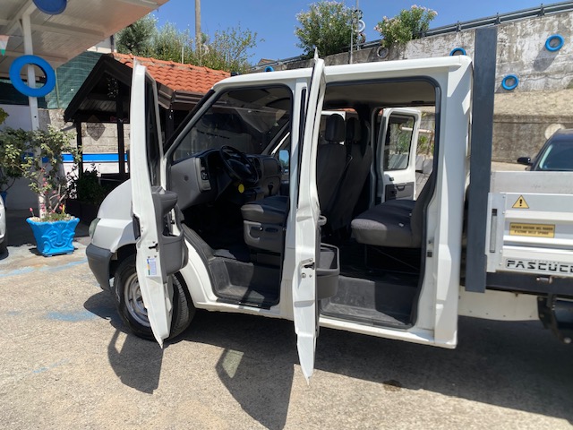 FORD TRANSIT B/ CABINA