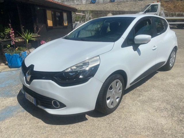 RENAUL CLIO
