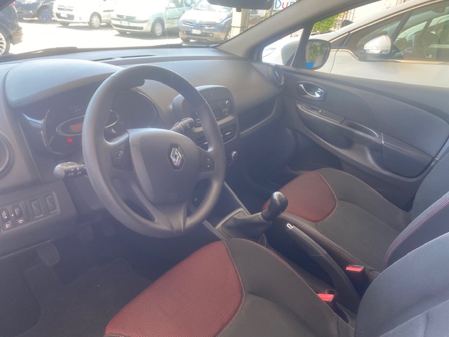 RENAUL CLIO