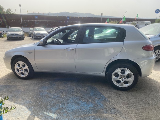 ALFA ROMEO 147