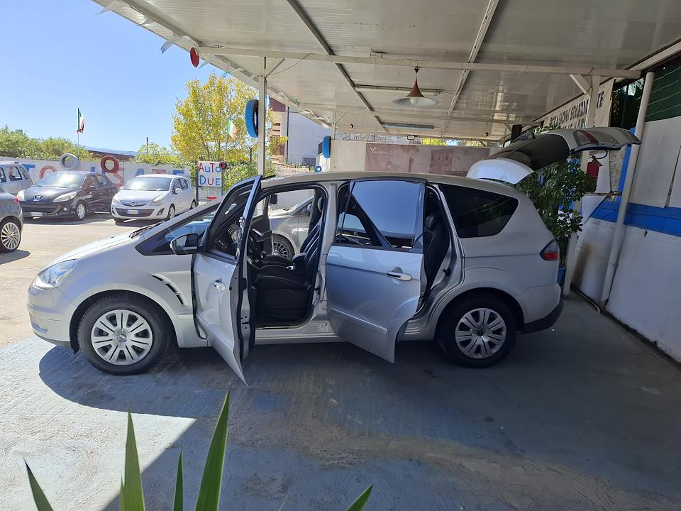 FORD S MAX