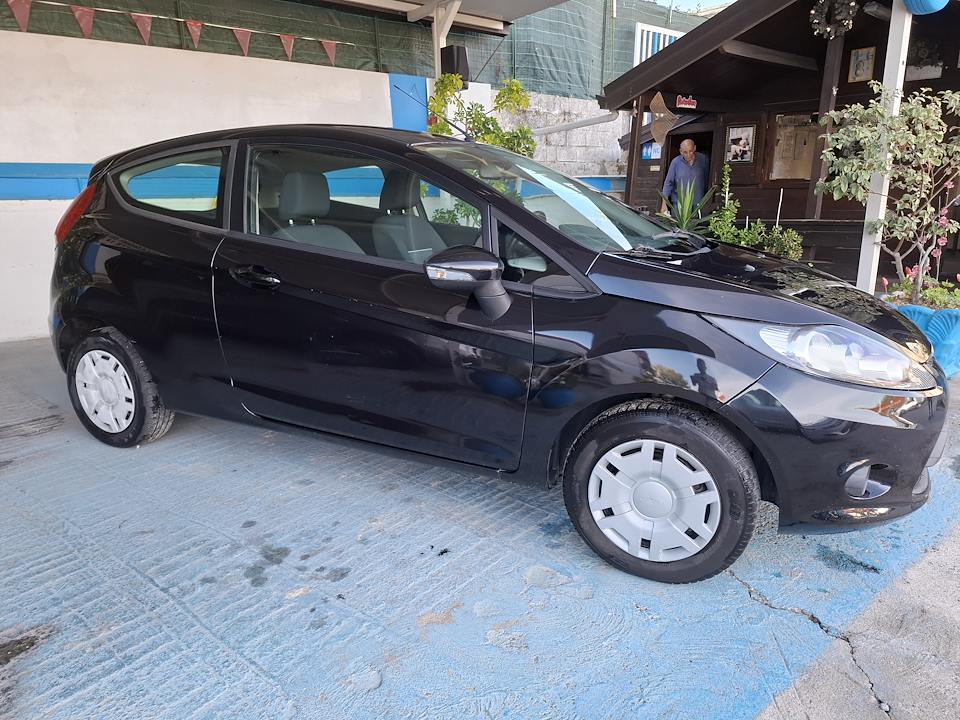 FORD FIESTA