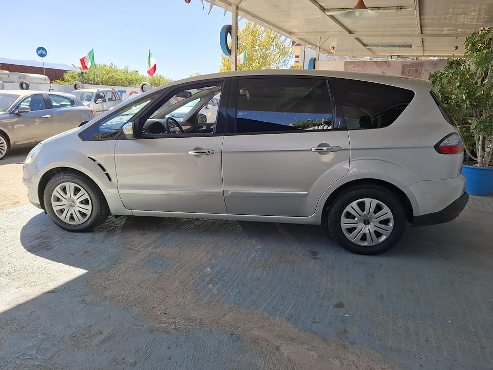 FORD S MAX