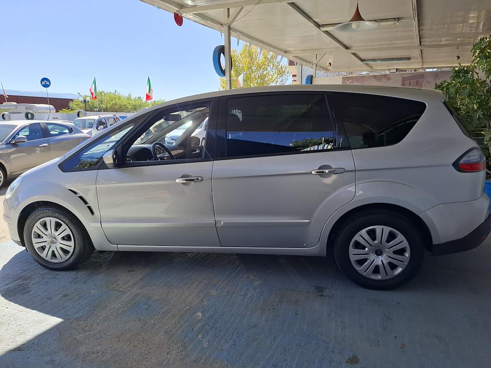 FORD S MAX