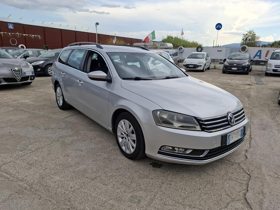 VW PASSAT