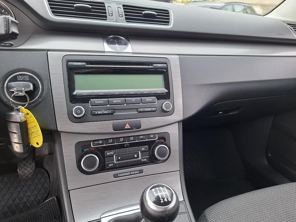 VW PASSAT