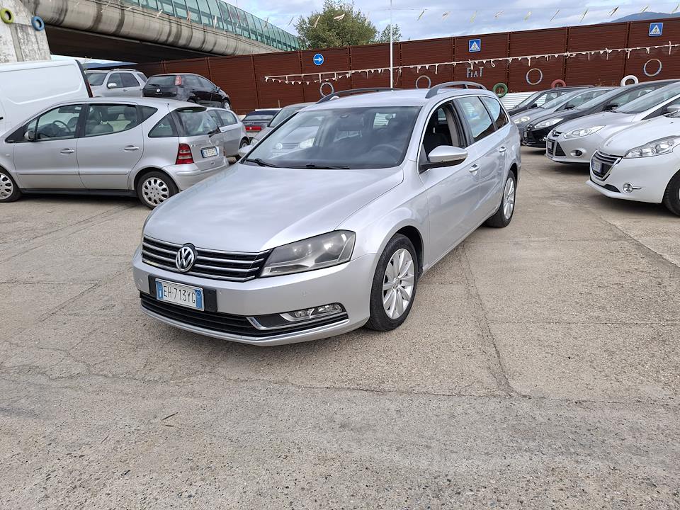VW PASSAT