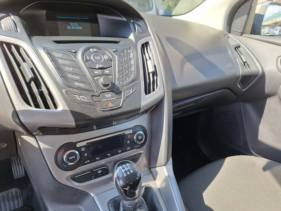 FORD FOCUS